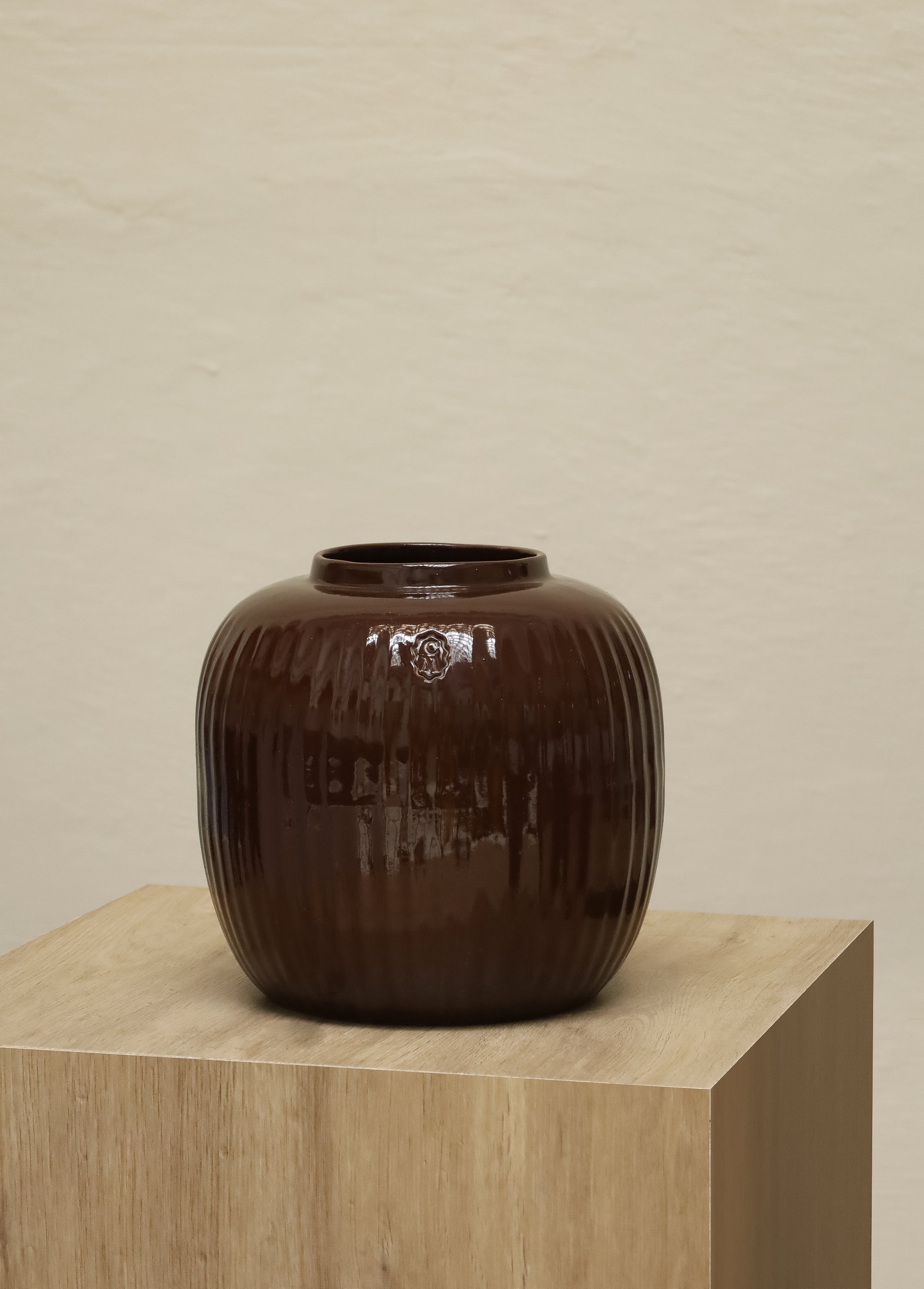 Jarron Esfera